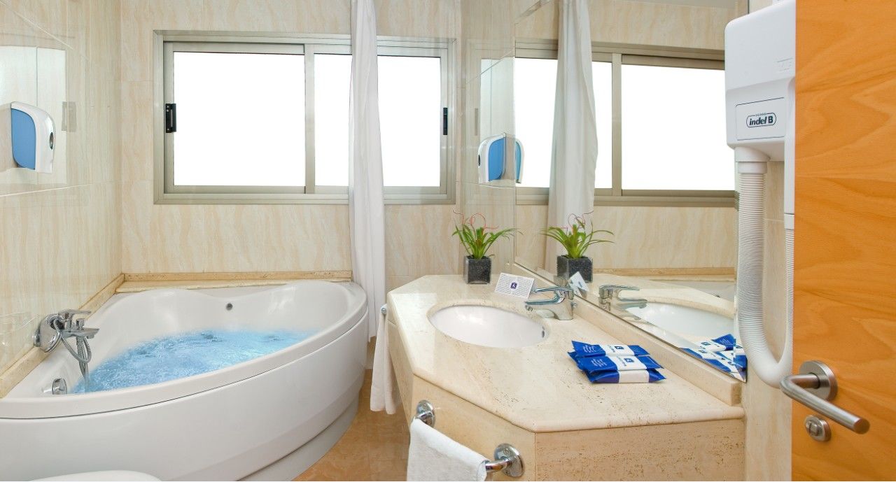 Hotel Rh Gijon & Spa Gandía Εξωτερικό φωτογραφία